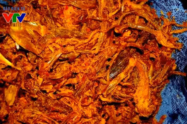  Thịt bò khô xé sợi thường được nhiều người đặt làm tại những địa chỉ tin tưởng thay vì mua ngoài các cửa hàng 