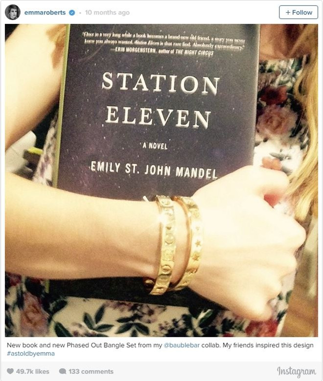 10 cuốn sách gối đầu giường của sao Hollywood 