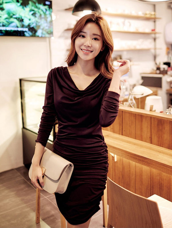 Những mẫu váy liền mùa đông “ăn khách” nhất 2015 ảnh 9 Những mẫu váy liền mùa đông