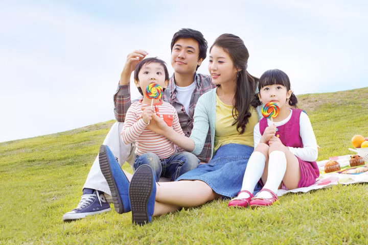 Ngày Gia đình Việt Nam: Những bức ảnh gia đình khiến ai cũng muốn về nhà