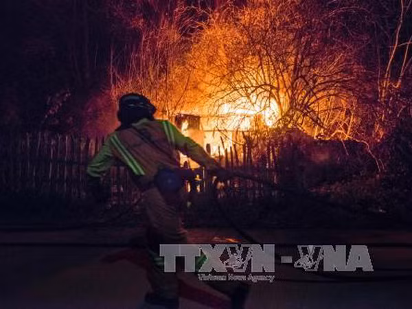 Nhiều nước châu Âu đối phó với tình trạng thiên tai nghiêm trọng