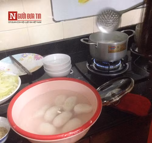 Rộn ràng Tết Hàn thực làm bánh trôi, bánh chay của gia đình trẻ - Ảnh 12