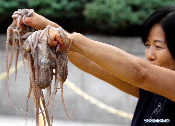 Nhận biết ngay 7 loại thực phẩm giả dễ có nguy cơ gặp nhất - Ảnh 12. Nhận biết ngay 7 loại thực phẩm giả dễ có nguy cơ gặp nhất - Ảnh 12.