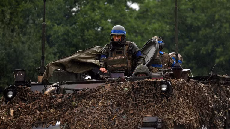 Quân đội Ukraine ở mặt trận Zaporozhye, ngày 11/6. (Ảnh: Anatolii Stepanov / AFP).