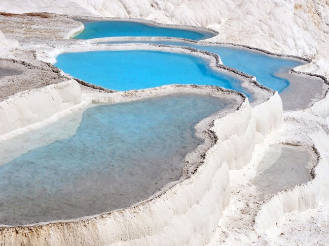 viet nam lot top nhung quoc gia phai den mot lan trong doi hinh 10