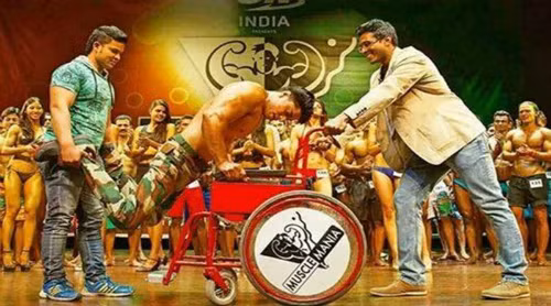 Nhiều đồng nghiệp khâm phục sự khổ luyện của chàng trai tật nguyền. Ảnh: thelogicalindian. chang-trai-bai-liet-tro-thanh-van-dong-vien-the-hinh-1