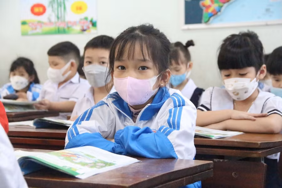 Giờ học của học sinh tiểu học ở Hải Dương