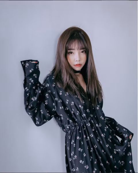 Những kiểu tóc giúp nàng tóc mỏng thoát khỏi nỗi lo phần tóc thưa đỉnh đầu