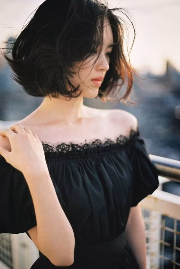 Những kiểu tóc giúp nàng tóc mỏng thoát khỏi nỗi lo phần tóc thưa đỉnh đầu