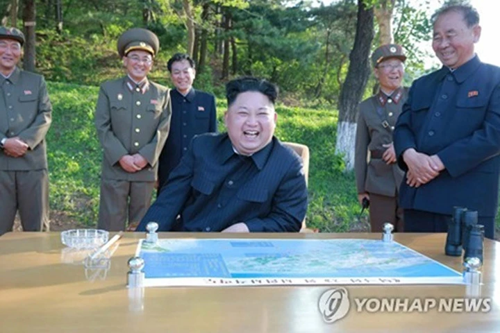 Bất ngờ với câu nói của ông Kim Jong Un sau vụ phóng tên lửa