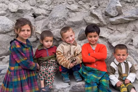 Vung dat phu nu 80 tre nhu 50, khong ai mac ung thu - Anh 3