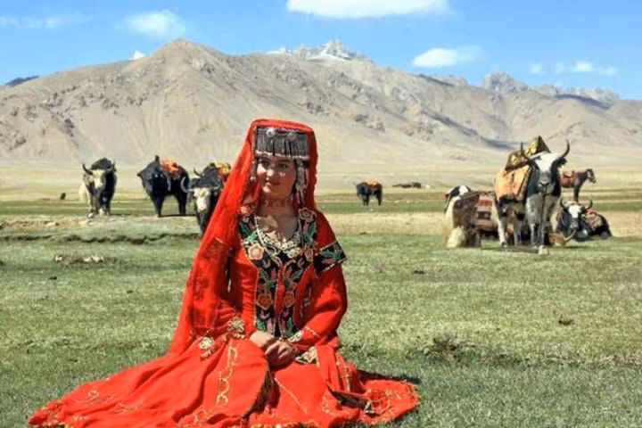 Vùng đất phụ nữ 80 trẻ như 50, không ai mắc ung thư