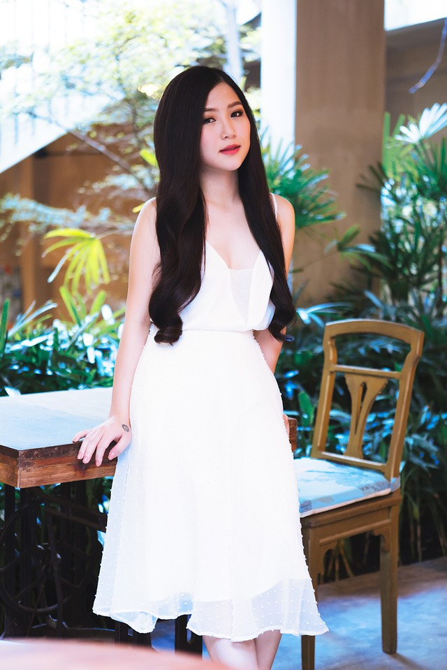 Hương Tràm tuyên bố về việc phẫu thuật thẩm mỹ ảnh 8 Hương Tràm tuyên bố về việc phẫu thuật thẩm mỹ ảnh 8