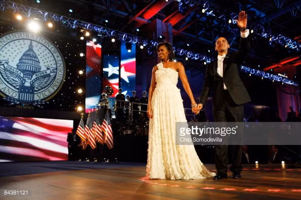 Đệ nhất phu nhân Michelle Obama chuộng thương hiệu thời trang nào? ảnh 8