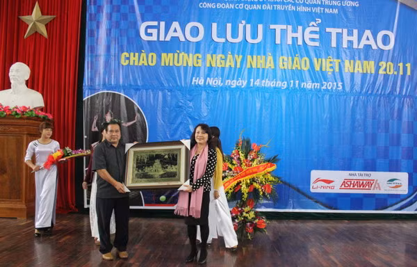 Giao lưu thể thao mừng ngày 20/11