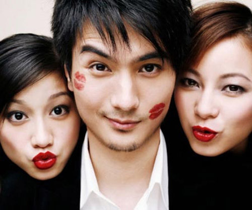 Không muốn bỏ vợ cũng không dứt tình bồ ảnh 1 Không muốn bỏ vợ cũng không dứt tình bồ - 1