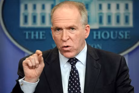 Giam doc CIA canh bao nguy co phot lo gioi tinh bao cua ong Trump - Anh 1