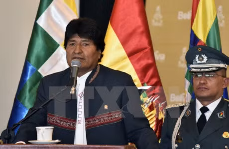Tong thong Bolivia tro lai lam viec sau khi cat u day thanh quan - Anh 1