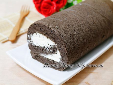 Bánh bông lan socola cuộn kem tươi mềm xốp, thơm ngon - Ảnh 7 Banh bong lan socola cuon kem tuoi mem xop, thom ngon - Anh 7