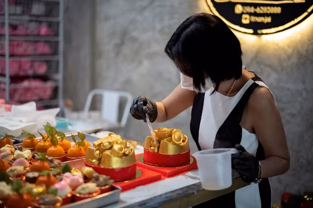 Món ăn đẹp mắt, tiện lợi cho việc cúng lễ dịp Tết.