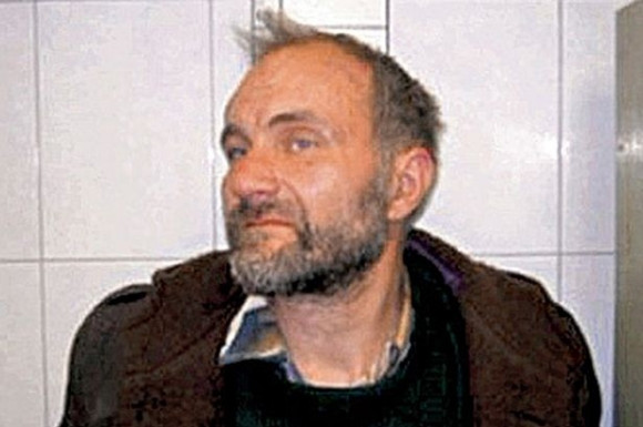 Nhà sử học có sở thích bệnh hoạn Anatoly Moskvin. Nhà sử học có sở thích bệnh hoạn Anatoly Moskvin.