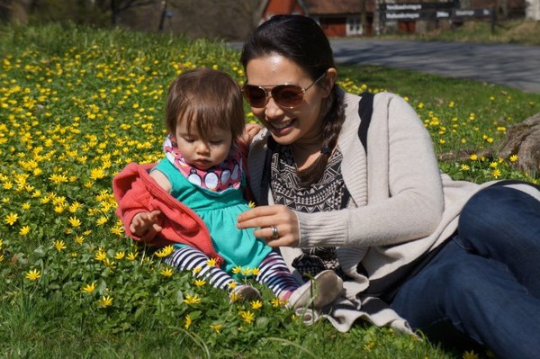 Bố mẹ ở Thụy Điển sẽ được tặng thêm lương khi nghỉ ở nhà trông con ốm