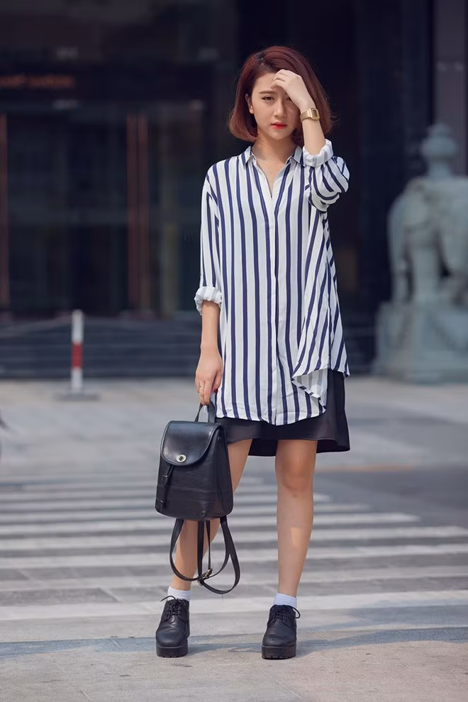 Quỳnh Anh Shyn mặc đẹp trên phố Sài Gòn