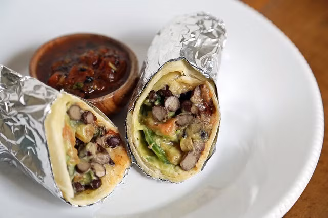 Bánh bột ngô Burrito - một món ăn truyền thống của Mexico - cũng không thể thiếu bơ trong thành phần.