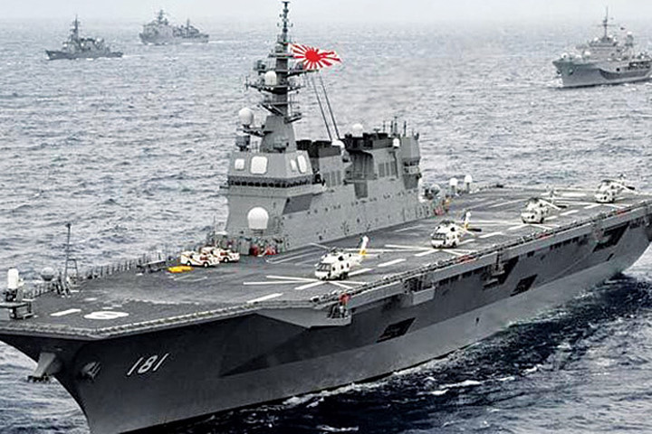 Tàu sân bay trực thăng Izumo của Nhật Bản . Ảnh: Manila Livewire. 