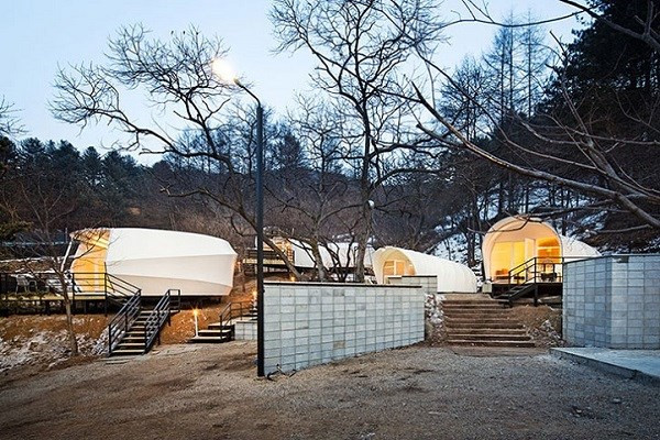 Hàn Quốc ra mắt lều “Glamping” hạng sang hình viên sỏi hình ảnh 6 Han Quoc ra mat leu “Glamping” hang sang hinh vien soi-hinh-anh-6