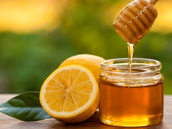 Tự làm siro mật ong chanh để tiêu mỡ và tăng cường hệ miễn dịch