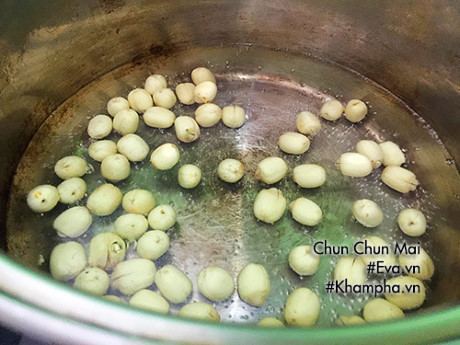 Chè nha đam hạt sen thơm ngon, bổ dưỡng - Ảnh 5 Che nha dam hat sen thom ngon, bo duong - Anh 5