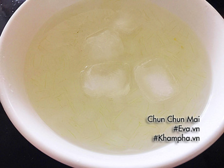 Chè nha đam hạt sen thơm ngon, bổ dưỡng - Ảnh 4 Che nha dam hat sen thom ngon, bo duong - Anh 4