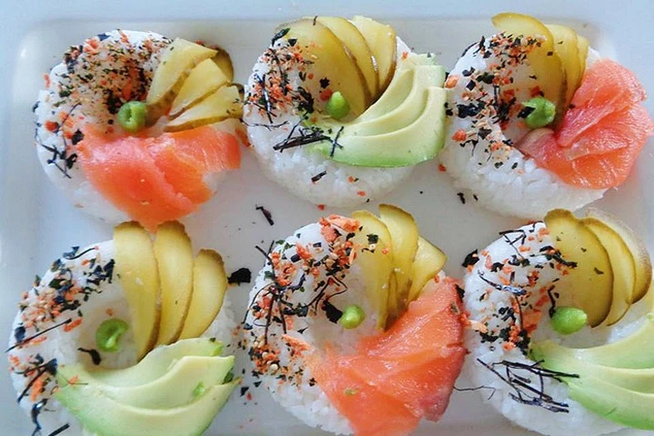 Món sushi donut bé nào cũng nghiện