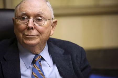 Charlie Munger - người được coi là "cánh tay phải" của tỷ phú Warren Buffett Charlie Munger - người được coi là "cánh tay phải" của tỷ phú Warren Buffett