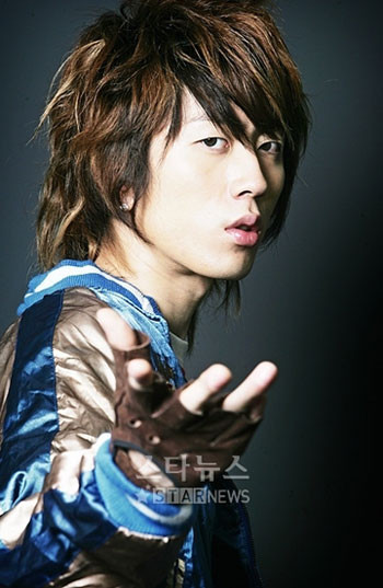 Lee Jae Won được chẩn đoán mắc phải căn bệnh ung thư tuyến giáp.