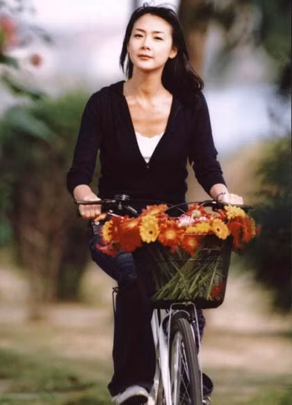 Nhan sac khuynh dao mot thoi cua 