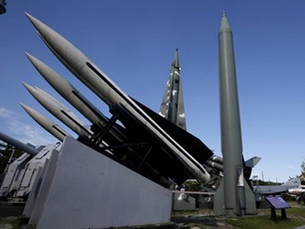 “Triều Tiên chưa đạt trình độ gắn đầu đạn hạt nhân vào tên lửa“