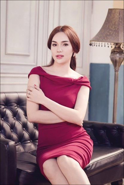 Hoa hậu Diệu Hân cuốn hút với váy hè ảnh 9 Hoa hậu Diệu Hân cuốn hút với váy hè ảnh 9