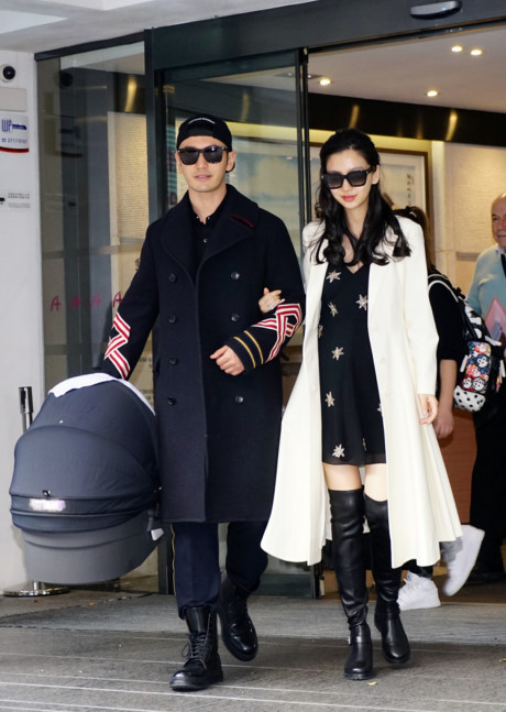 Angelababy tuoi tan rang ngoi sau 3 ngay sinh con - Anh 1