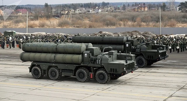 Hệ thống phòng thủ S-400 của Nga