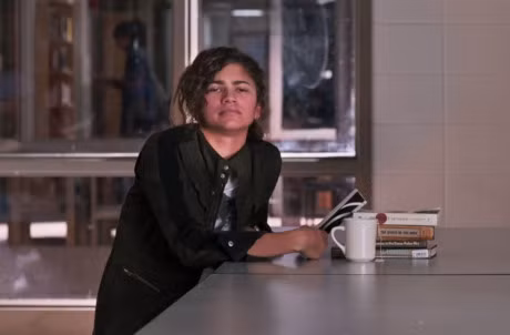 7 tin don thu vi xung quanh bom tan moi ve Nguoi Nhen - Anh 3