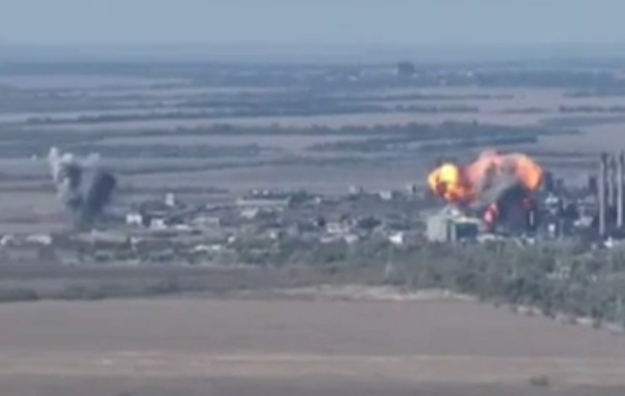 (Ảnh chụp từ clip)