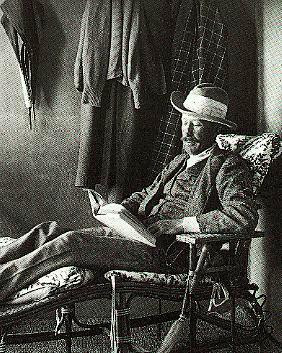 Nhà khảo cổ Lord Carnarvon