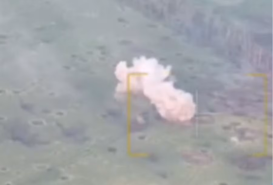 Video ‘xe tăng cảm tử’ phát nổ cực mạnh 