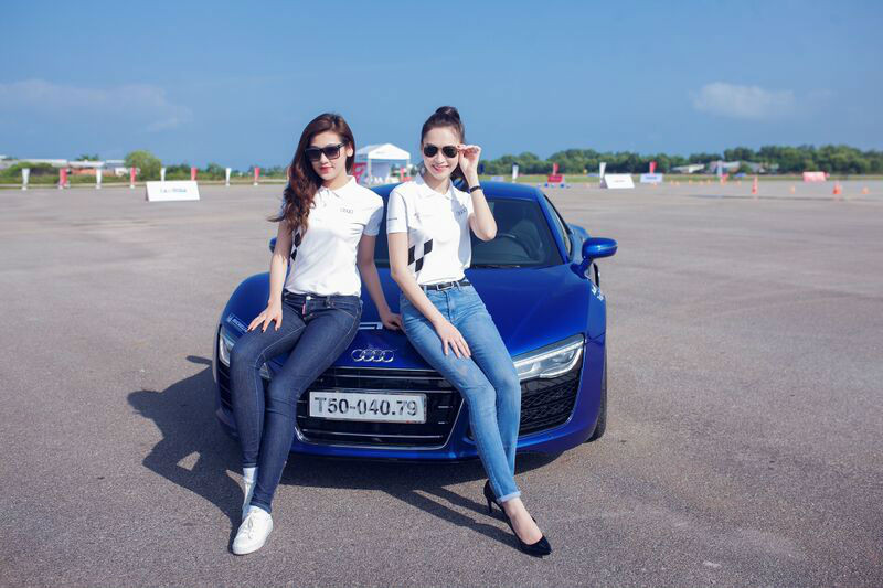 Thu Thảo và Á hậu Tú Anh Thu Thảo và Á hậu Tú Anh