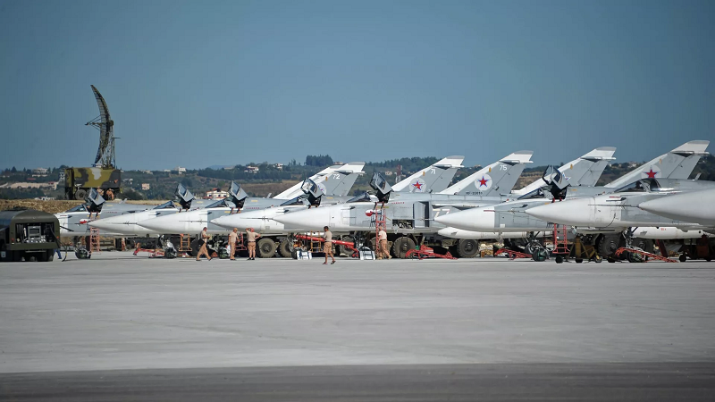 Căn cứ không quân Khmeimim của Nga tại Syria.