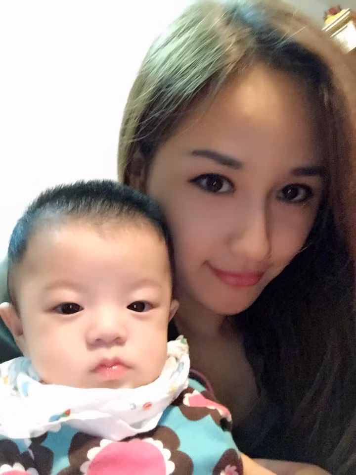 Bà Tưng kín đáo, Mai Phương Thúy gây hiểu lầm khi khoe 