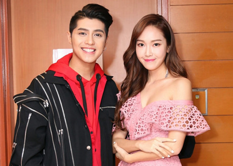 Noo Phước Thịnh pose hình thân thiết với Jessica ở hậu trường - Ảnh 2 Noo Phuoc Thinh pose hinh than thiet voi Jessica o hau truong - Anh 2