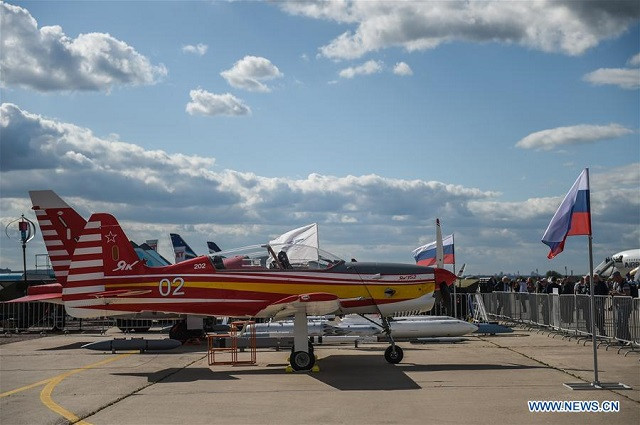 Máy bay Yak-152. Máy bay Yak-152.